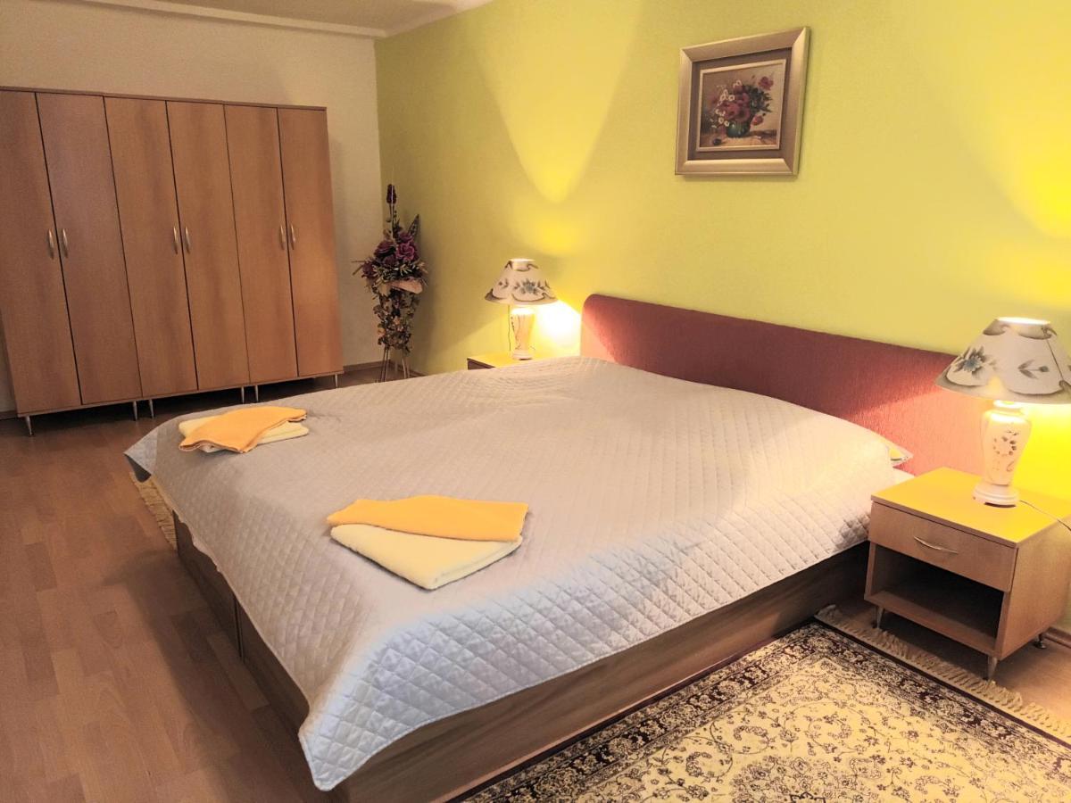 Sd Nemcovej 1 Hostel Košice Buitenkant foto